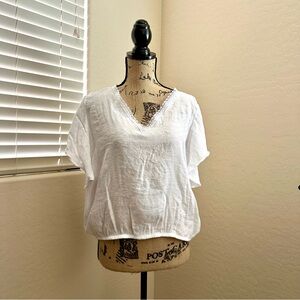 Counterparts White V-Neck Blouse